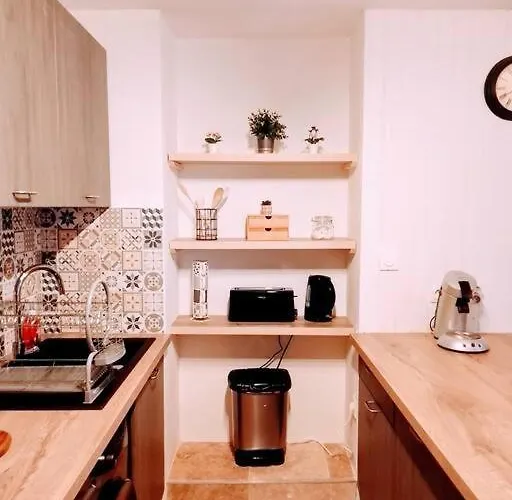 Superbe T2 Avec Terrasse * Μονπελιέ